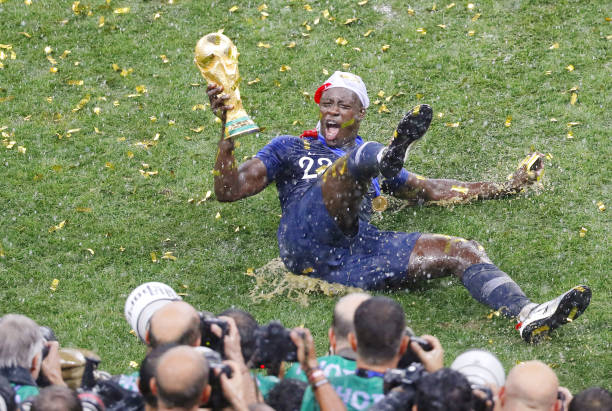 应该给青训 应该给青训