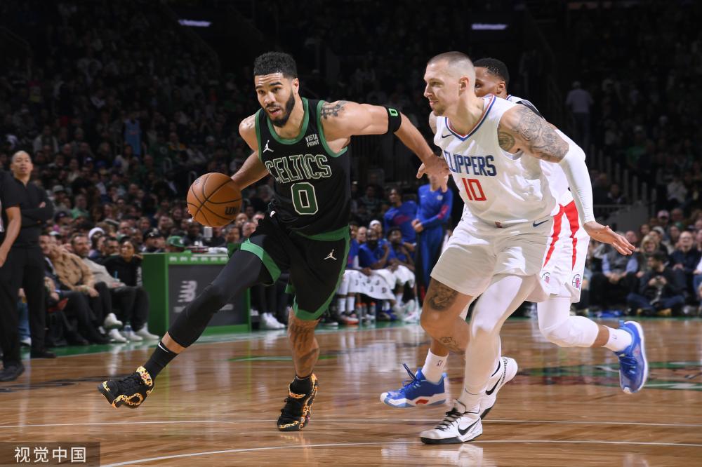 出了尖锐批 出了尖锐批